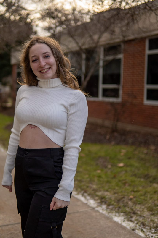 KELSIE TURTLE NECK TOP