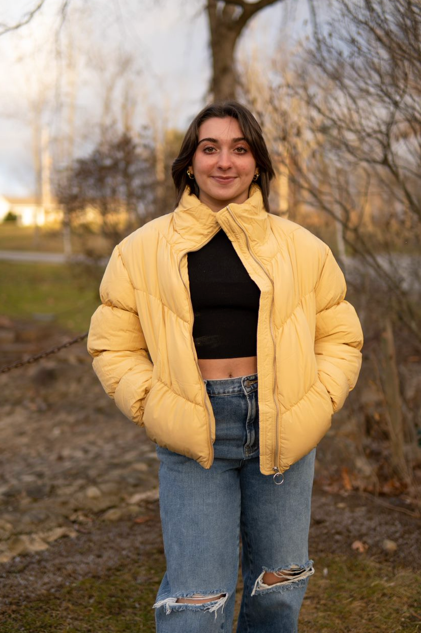 HELLO YELLOW PUFFER